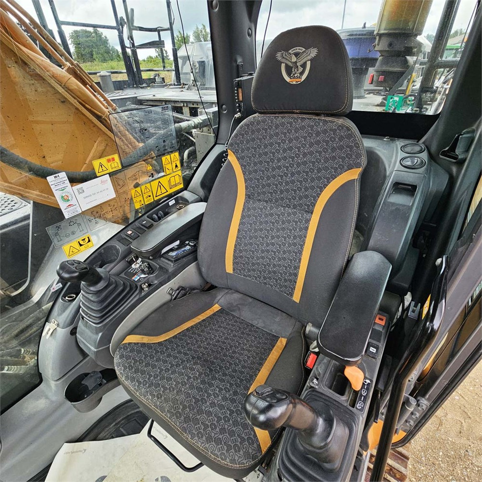 Crawler excavator Case CX350 D: picture 7 Crawler excavator Case CX350 D: picture 7