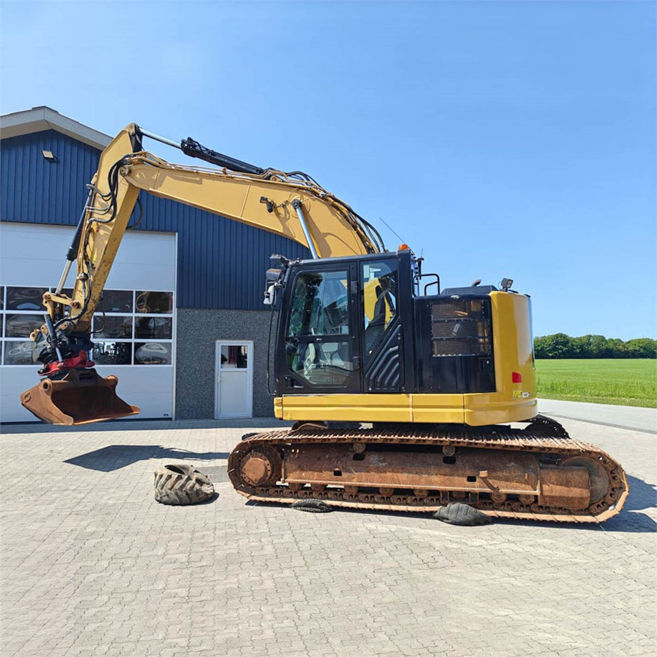 Caterpillar 325 FLCR - Crawler excavator: picture 2 Caterpillar 325 FLCR - Crawler excavator: picture 2