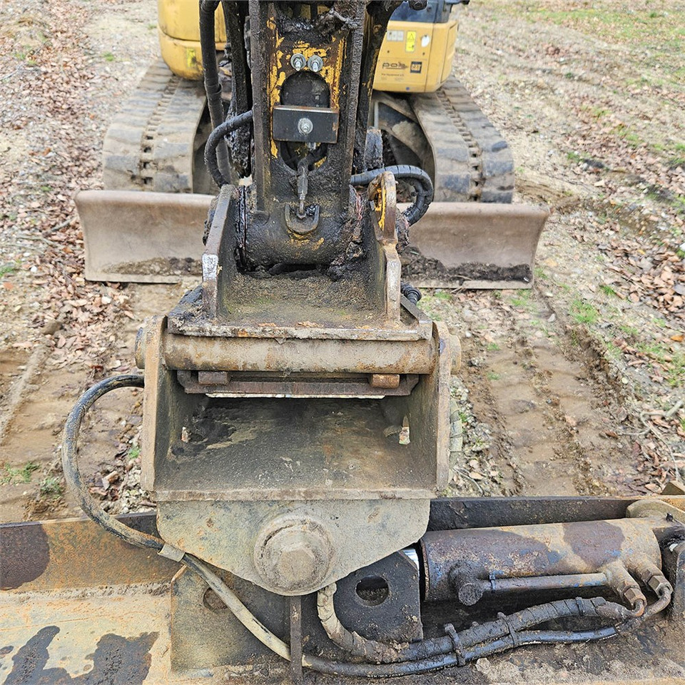 Mini excavator Caterpillar Cat 305D CR: picture 33