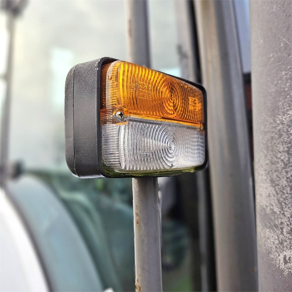 Farm tractor Claas Ares 697: picture 50 Farm tractor Claas Ares 697: picture 50