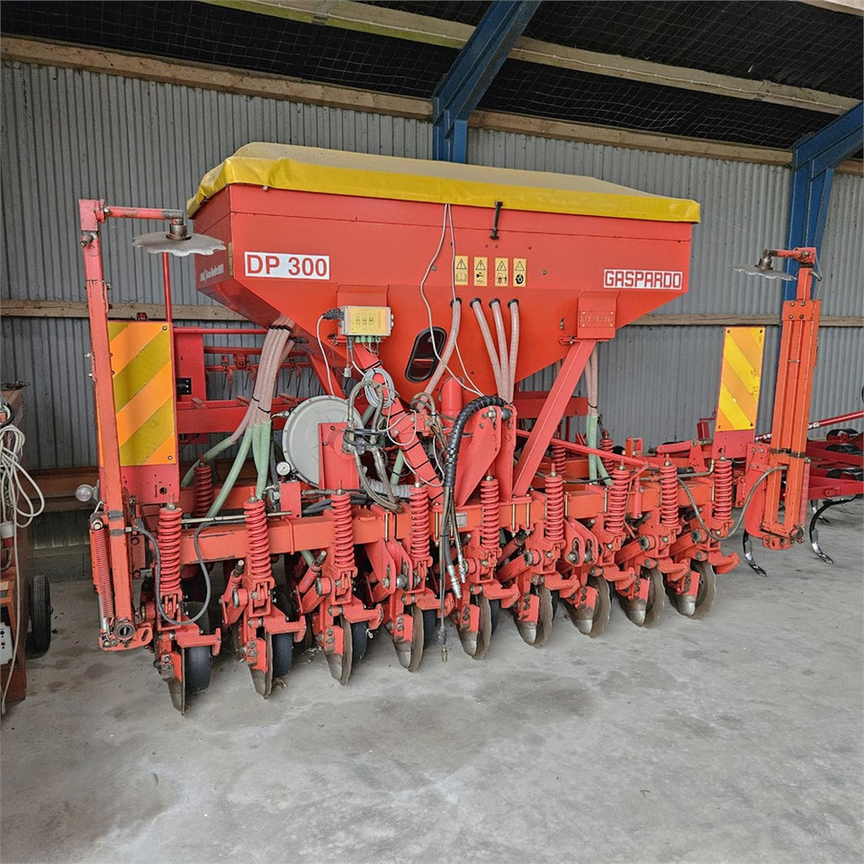 Gaspardo SS300DP - Sowing equipment: picture 1 Gaspardo SS300DP - Sowing equipment: picture 1
