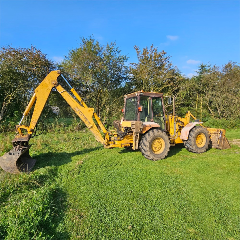 Backhoe loader Hydrema 906B: picture 8