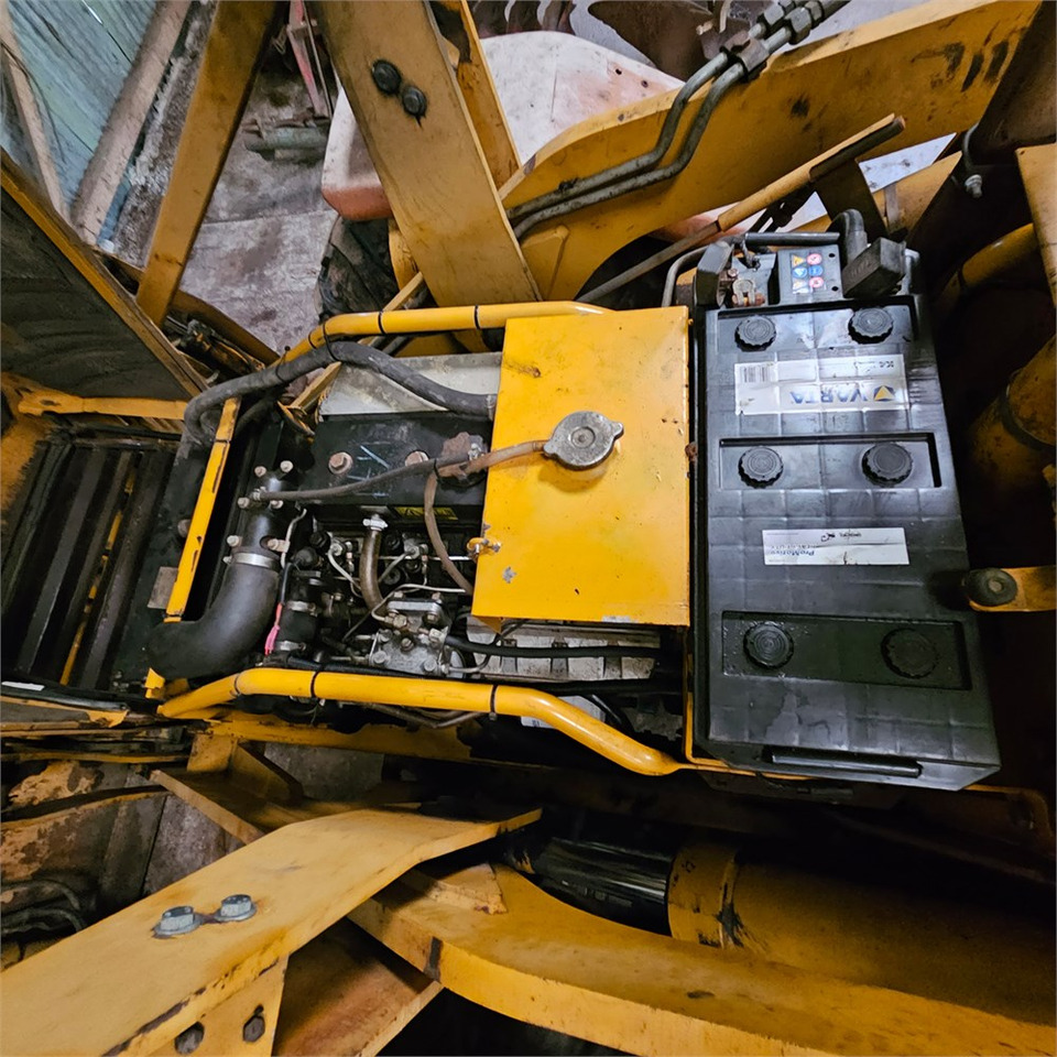 Backhoe loader Hydrema 906B: picture 27