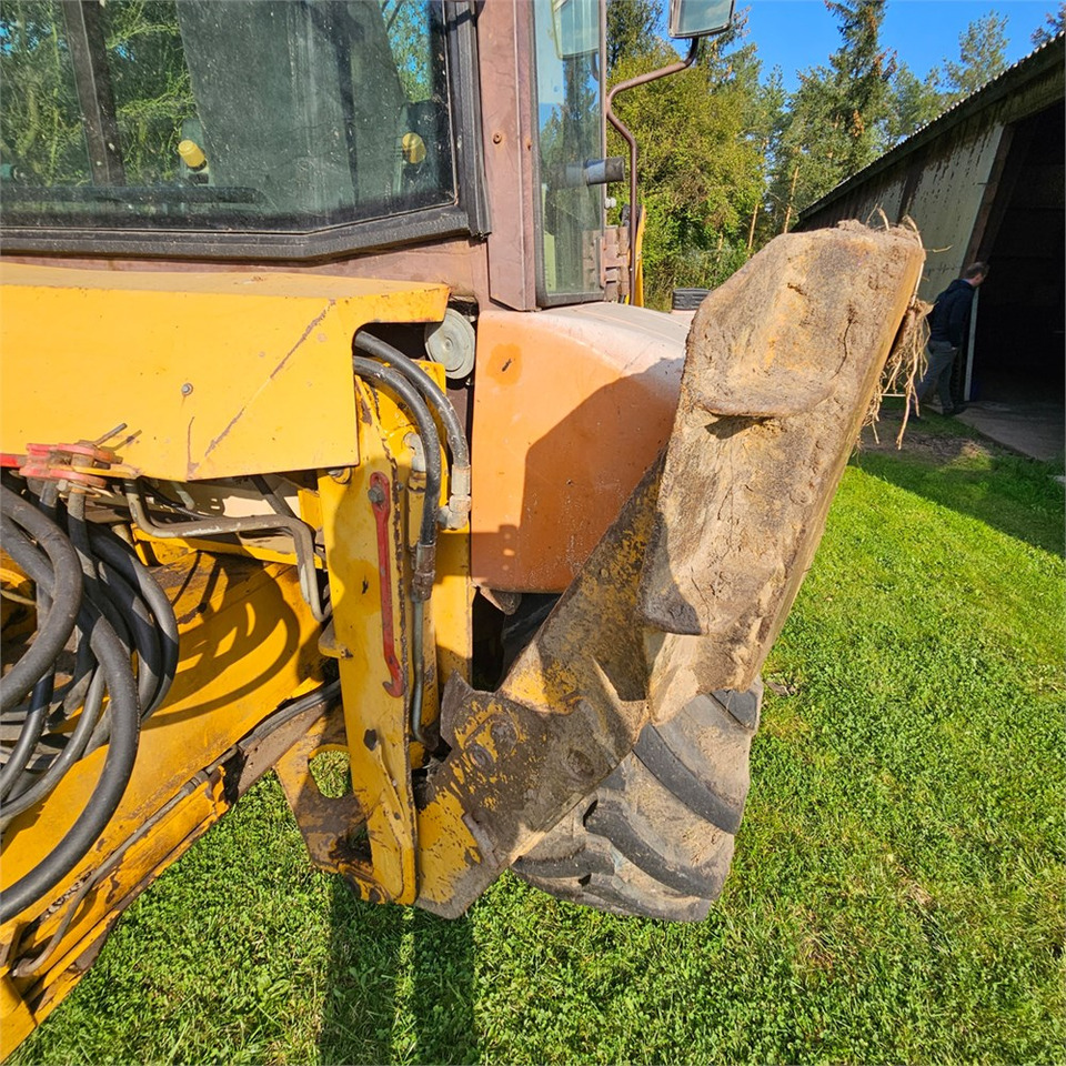 Backhoe loader Hydrema 906B: picture 40