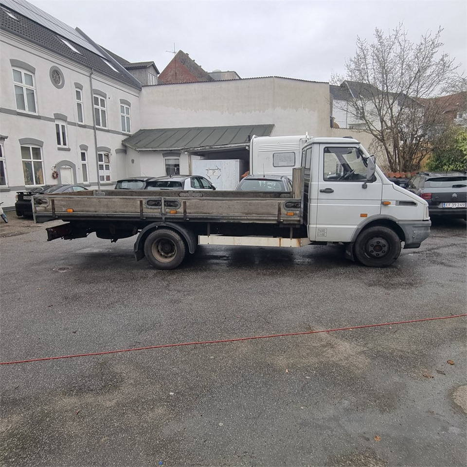 Iveco Daily 50C13, 2,8 TD - Dropside/ Flatbed truck: picture 2 Iveco Daily 50C13, 2,8 TD - Dropside/ Flatbed truck: picture 2