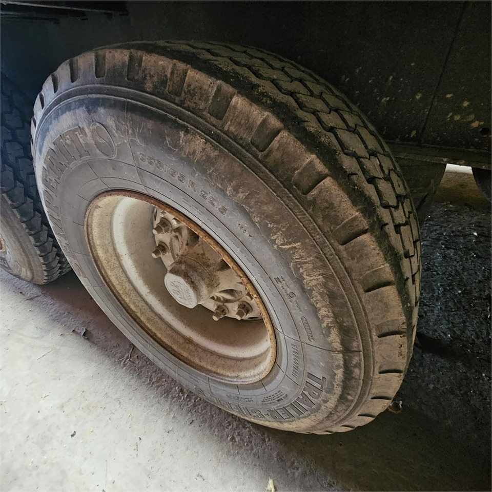 Dropside/ Flatbed semi-trailer Kel-Berg S40b3: picture 15 Dropside/ Flatbed semi-trailer Kel-Berg S40b3: picture 15