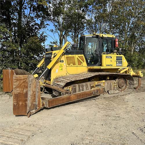 Komatsu D65 PXI-18 - Bulldozer: picture 2 Komatsu D65 PXI-18 - Bulldozer: picture 2