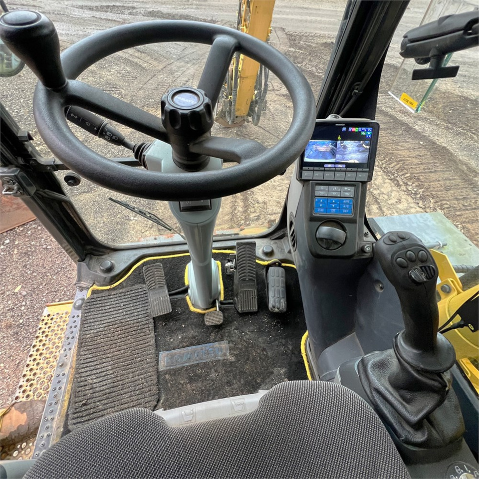 Wheel excavator Komatsu PW148-10: picture 36