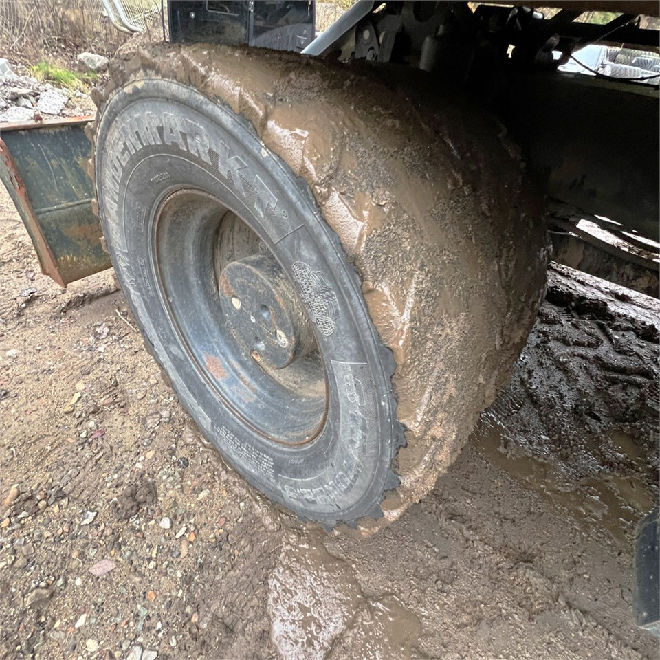 Wheel excavator Komatsu PW148-10: picture 48