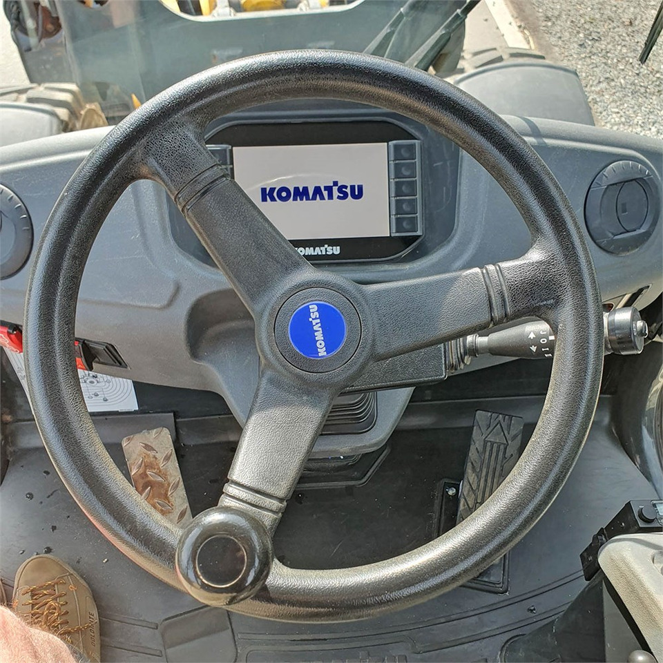 Wheel loader Komatsu WA70 M-8 EO: picture 11 Wheel loader Komatsu WA70 M-8 EO: picture 11