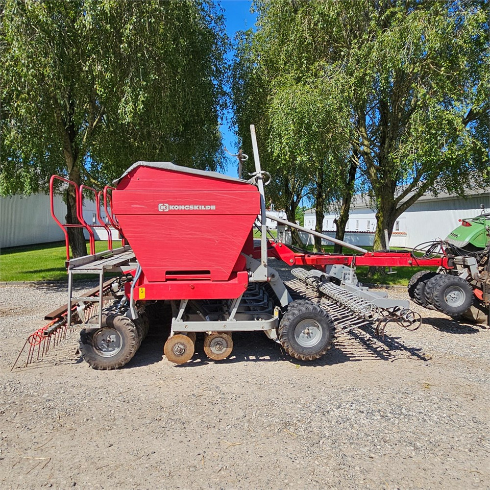 Kongskilde DEMETER MULTISEED 4000 - Sowing equipment: picture 4 Kongskilde DEMETER MULTISEED 4000 - Sowing equipment: picture 4