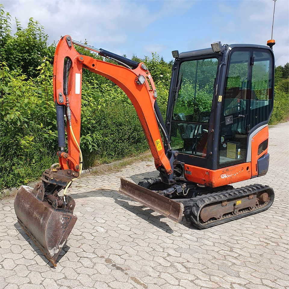 Kubota KX019-4 - Mini excavator: picture 4 Kubota KX019-4 - Mini excavator: picture 4