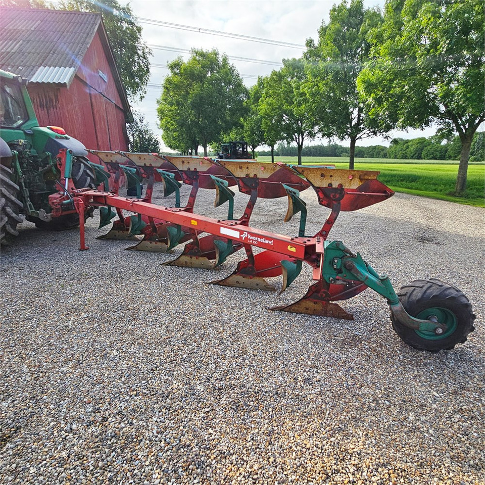 Kverneland LM 100 - Plow: picture 4 Kverneland LM 100 - Plow: picture 4