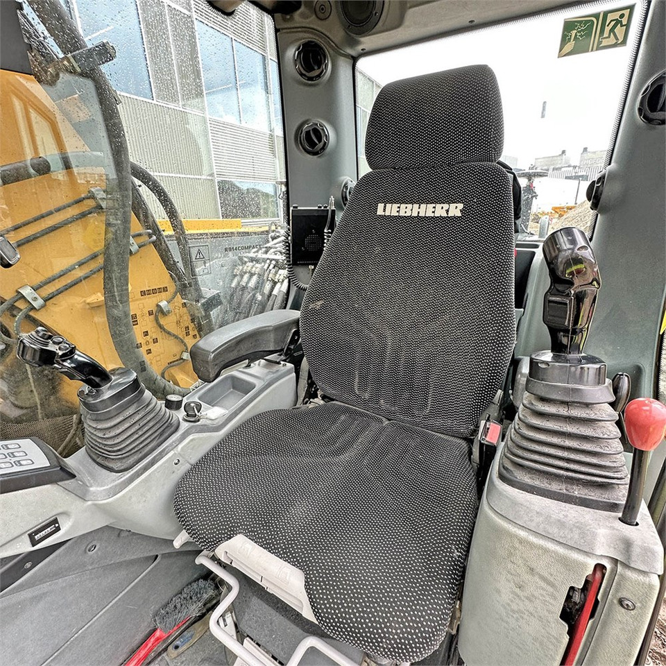 Mini excavator Liebherr R914 Compact Litronic: picture 11