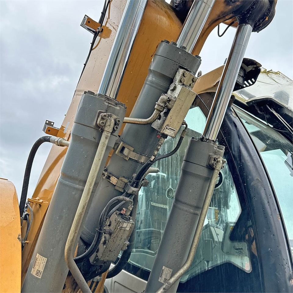 Mini excavator Liebherr R914 Compact Litronic: picture 49