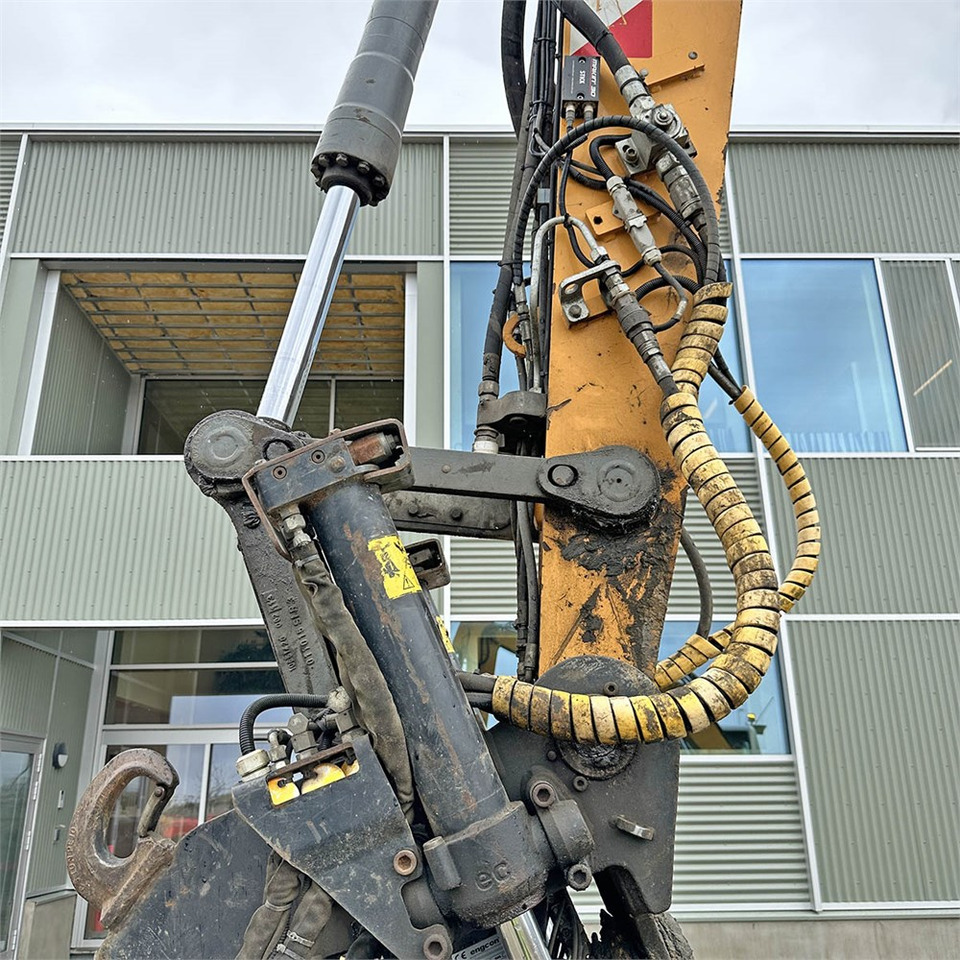 Mini excavator Liebherr R914 Compact Litronic: picture 46