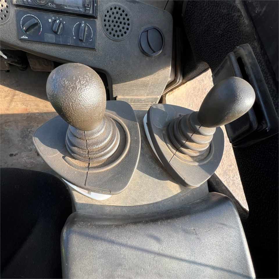 Forklift Linde H35D: picture 16 Forklift Linde H35D: picture 16