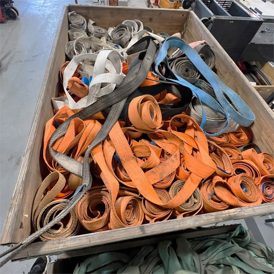 ABC Lifting straps / Løftestropper - Material handling equipment: picture 4 ABC Lifting straps / Løftestropper - Material handling equipment: picture 4