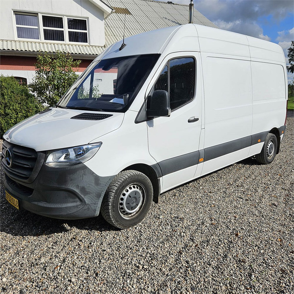 Mercedes 214 Cdi Ksv A2 - Small van: picture 1 Mercedes 214 Cdi Ksv A2 - Small van: picture 1