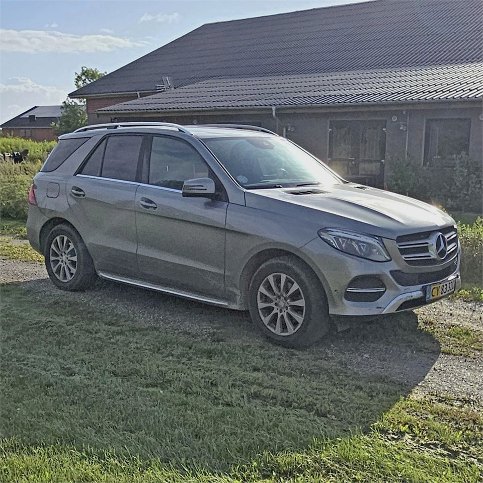 Car Mercedes GLE 350 4matic: picture 7