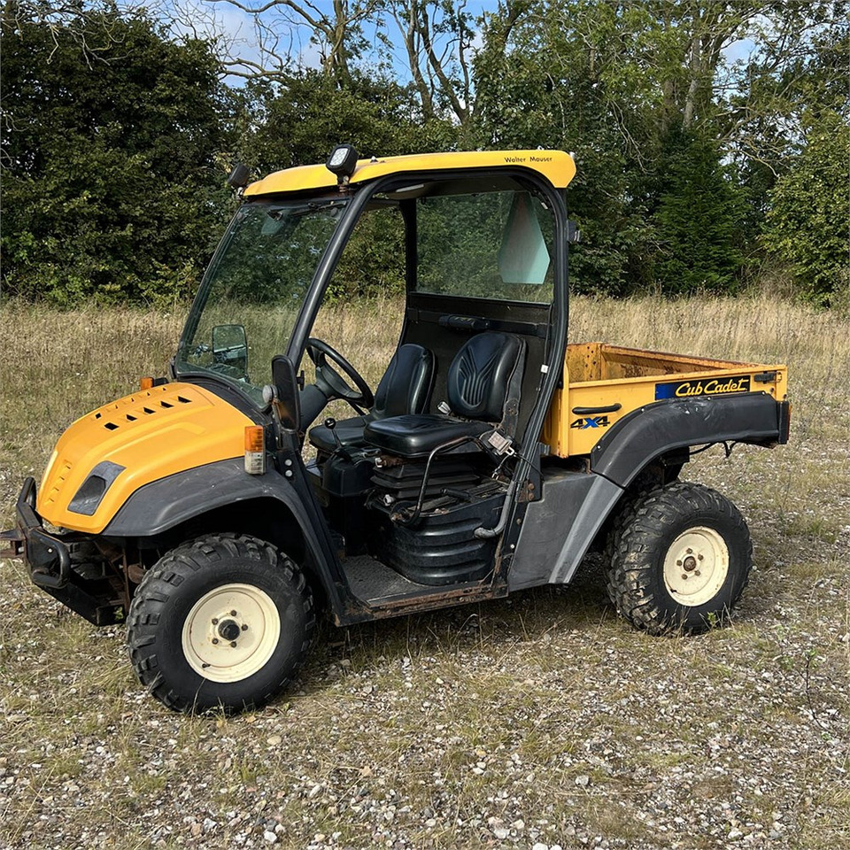 Cub Cadet 4x4 - Municipal/ Special vehicle: picture 1 Cub Cadet 4x4 - Municipal/ Special vehicle: picture 1