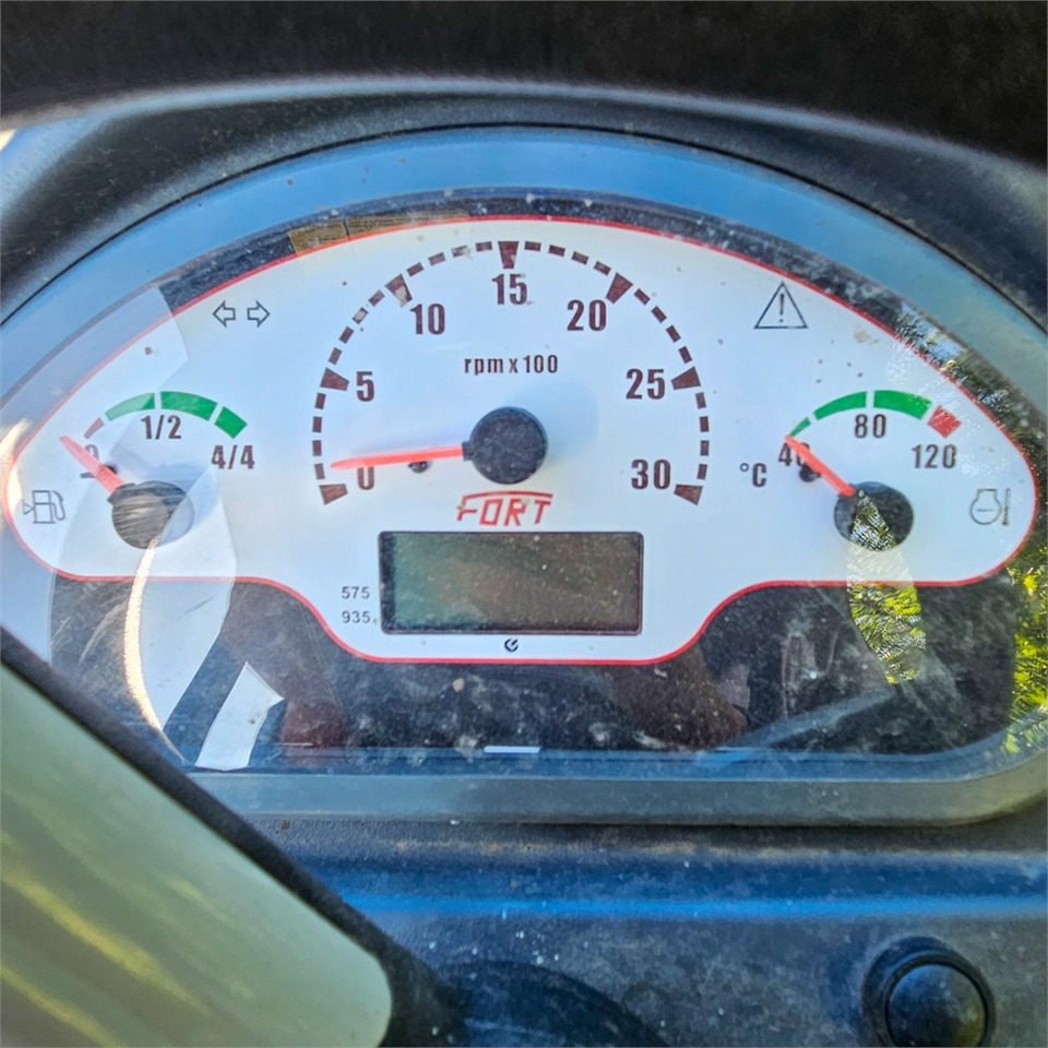 Municipal/ Special vehicle Fort MPM 30 D: picture 18 Municipal/ Special vehicle Fort MPM 30 D: picture 18