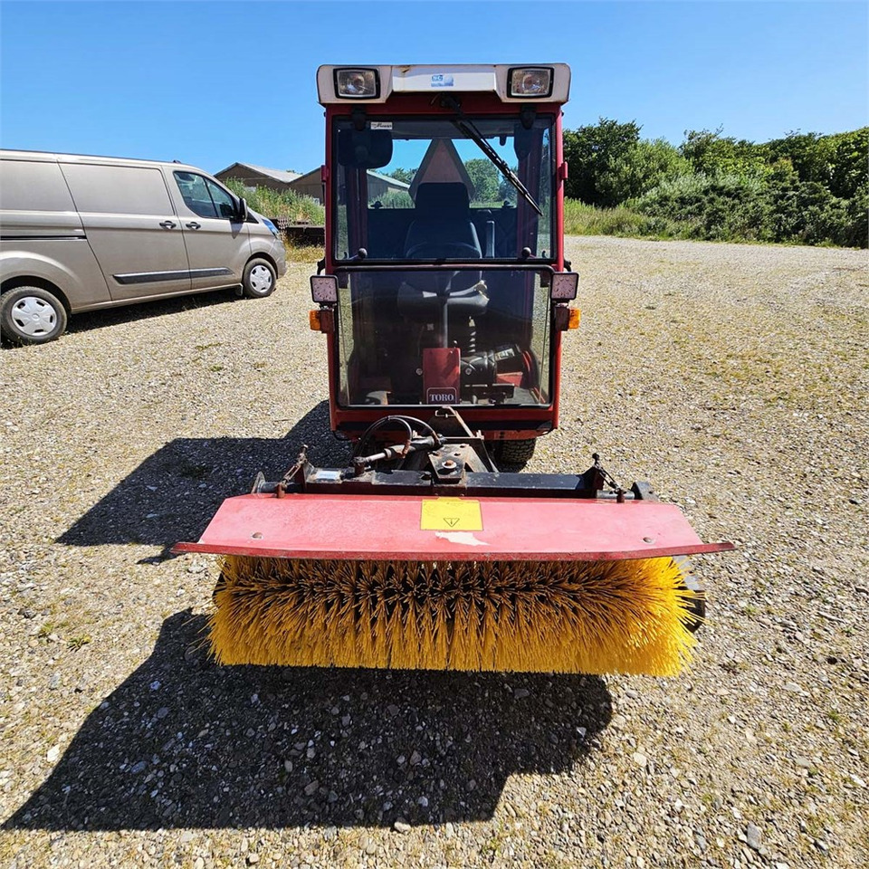 Toro Groundsmaster 228 D - Municipal/ Special vehicle: picture 4 Toro Groundsmaster 228 D - Municipal/ Special vehicle: picture 4