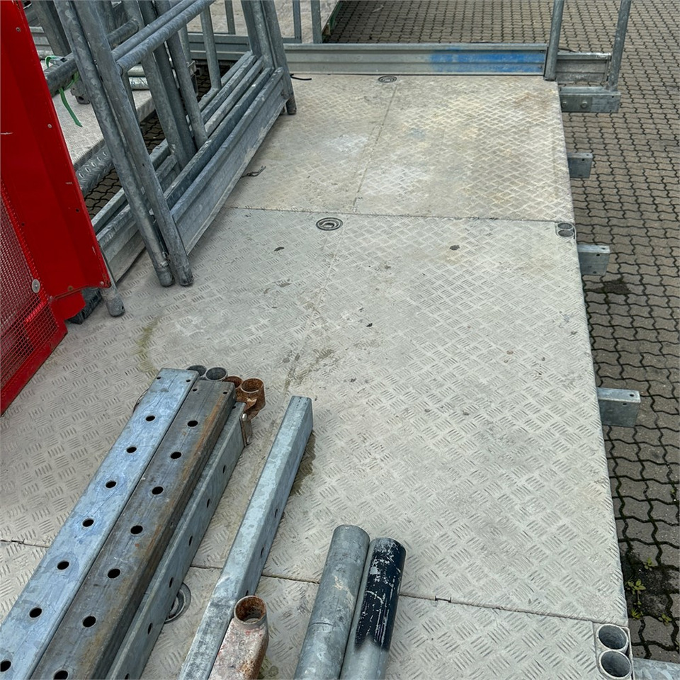 Scanclimber SC 8000 - Aerial platform: picture 5 Scanclimber SC 8000 - Aerial platform: picture 5