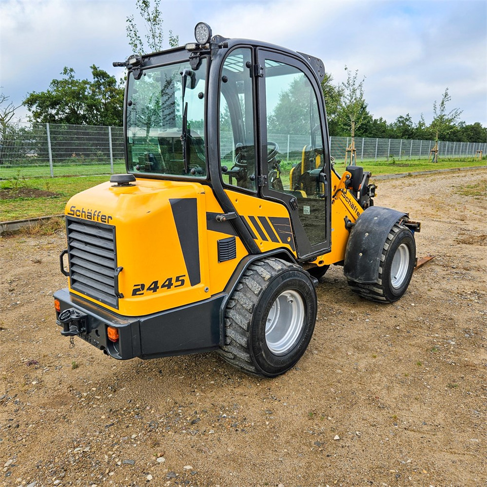 Schaeff 2445 - Wheel loader: picture 5 Schaeff 2445 - Wheel loader: picture 5
