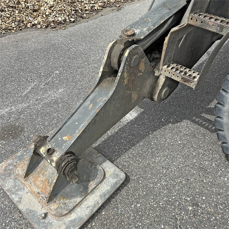 Waste/ Industry handler Sennebogen 835M: picture 49 Waste/ Industry handler Sennebogen 835M: picture 49