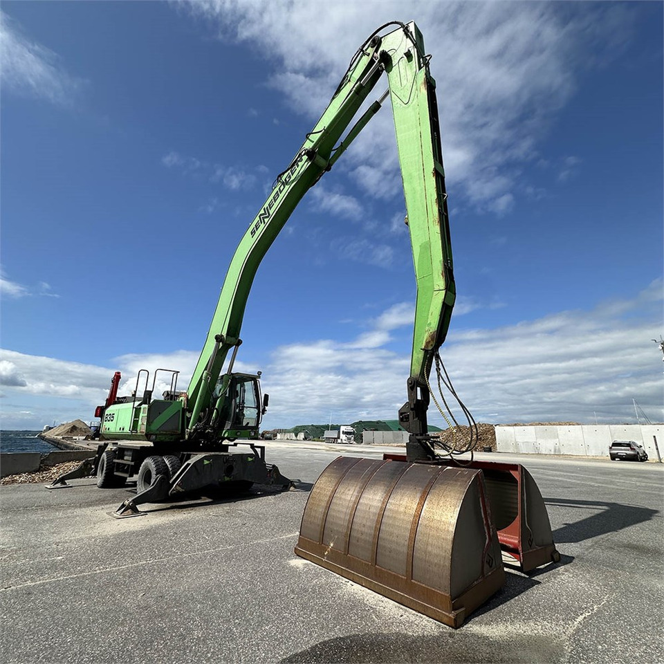 Waste/ Industry handler Sennebogen 835M: picture 7 Waste/ Industry handler Sennebogen 835M: picture 7