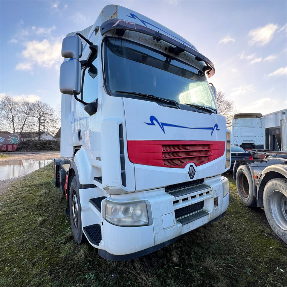 Renault 440 DXI Gigant - Tractor unit: picture 3 Renault 440 DXI Gigant - Tractor unit: picture 3