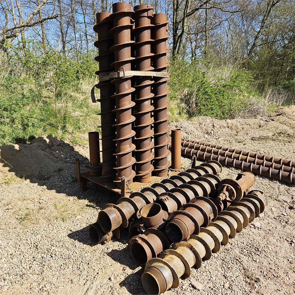 Unknown Hulsneglbor 165 mm - Drilling rig: picture 3 Unknown Hulsneglbor 165 mm - Drilling rig: picture 3