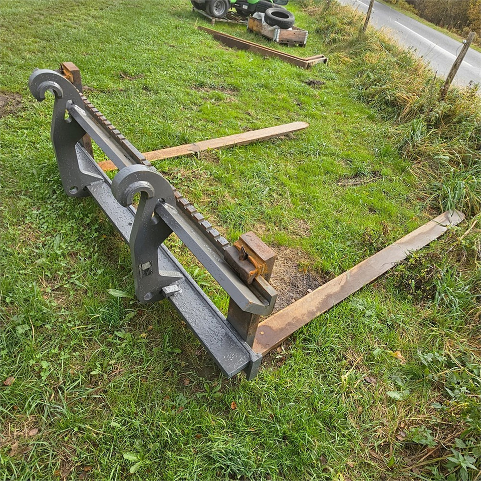 Volvo 83771 - Forks: picture 5 Volvo 83771 - Forks: picture 5