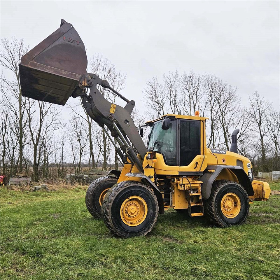 Volvo L70 G - Wheel loader: picture 3 Volvo L70 G - Wheel loader: picture 3
