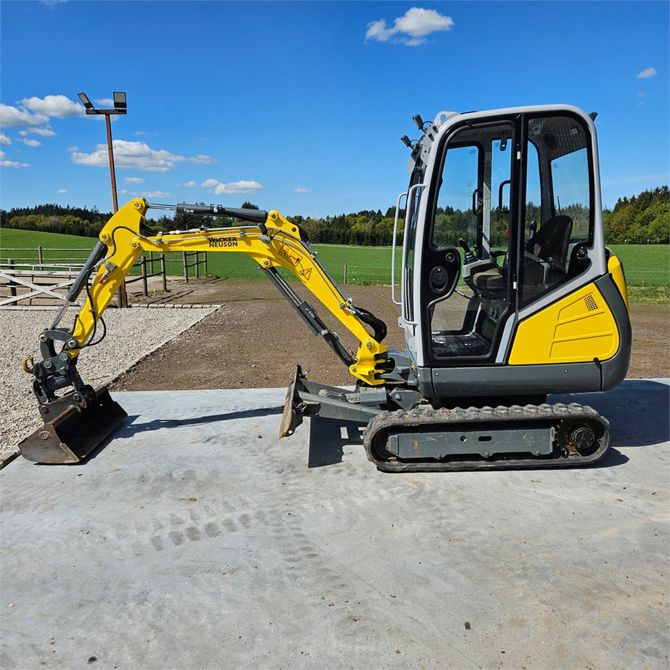 Wacker Neuson ET18 - Mini excavator: picture 2 Wacker Neuson ET18 - Mini excavator: picture 2