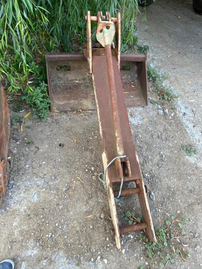 BLANCHARD MB - Excavator bucket: picture 1 BLANCHARD MB - Excavator bucket: picture 1