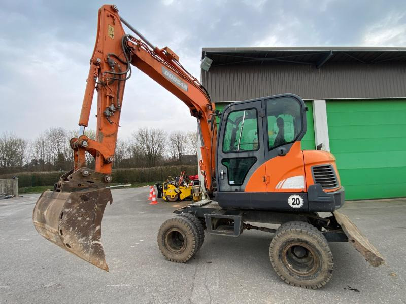 Doosan DX 55W - Wheel excavator: picture 1 Doosan DX 55W - Wheel excavator: picture 1
