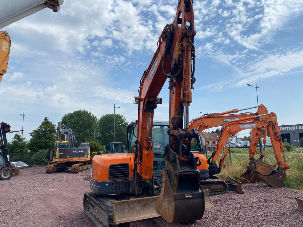 Doosan DX 85R-3 - Mini excavator: picture 5 Doosan DX 85R-3 - Mini excavator: picture 5