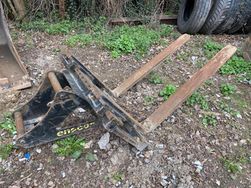 ENGCON TABLIER FOURCHE S 60 - Forks: picture 1 ENGCON TABLIER FOURCHE S 60 - Forks: picture 1