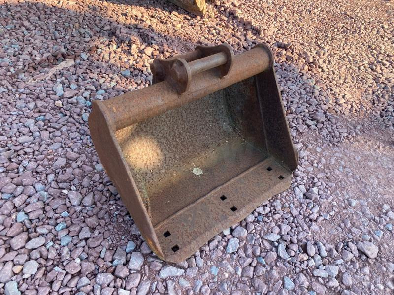 GEITH 40 CM POUR MINIPELLE - Excavator bucket for Construction machinery: picture 1 GEITH 40 CM POUR MINIPELLE - Excavator bucket for Construction machinery: picture 1
