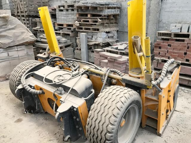 GUTZWILLER FG 20 - Blade for Bulldozer: picture 3 GUTZWILLER FG 20 - Blade for Bulldozer: picture 3