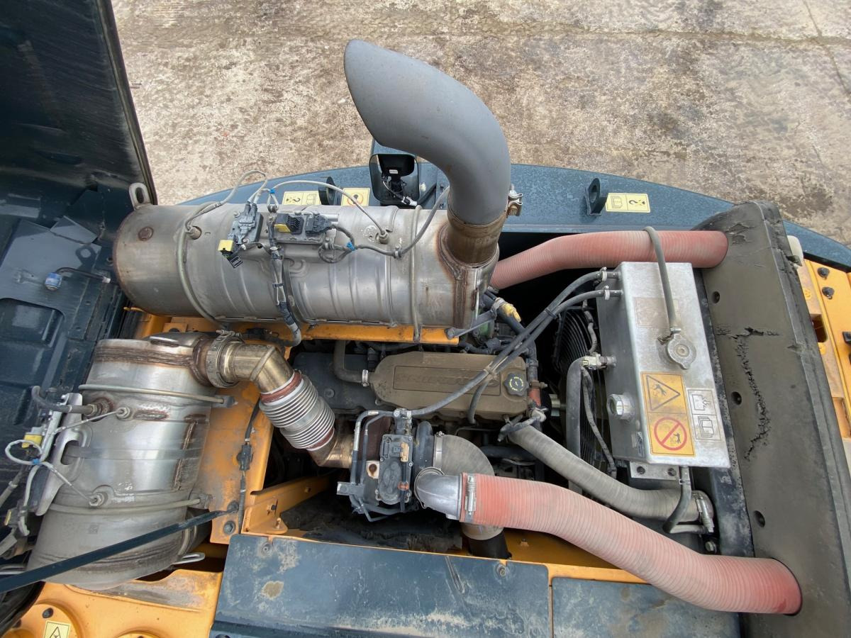 Wheel excavator Hyundai HW 140: picture 21 Wheel excavator Hyundai HW 140: picture 21