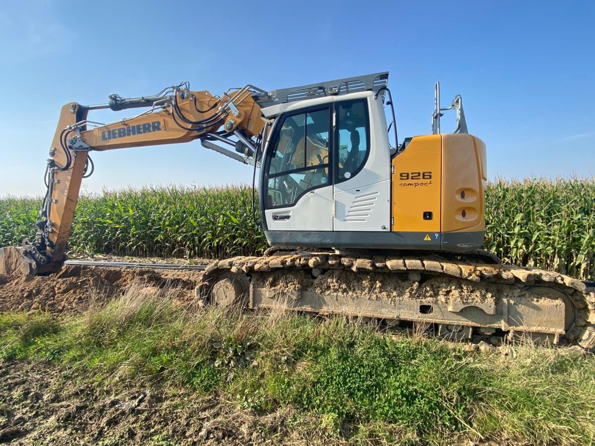 Liebherr R 926 COMPACT - Crawler excavator: picture 1 Liebherr R 926 COMPACT - Crawler excavator: picture 1