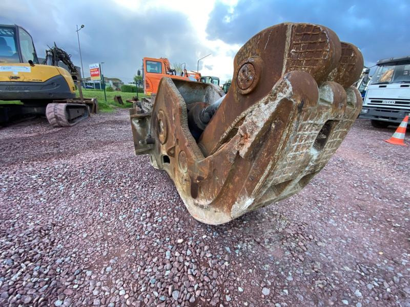 MBI BROYEUR BETON POUR PELLE 21-27 T - Demolition shears for Construction machinery: picture 4 MBI BROYEUR BETON POUR PELLE 21-27 T - Demolition shears for Construction machinery: picture 4