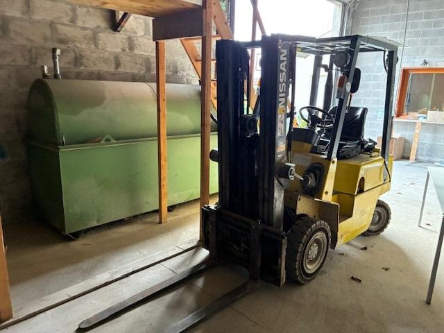Nissan 1T5 - Diesel forklift: picture 1 Nissan 1T5 - Diesel forklift: picture 1