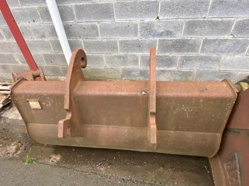 VERACHTER ORIENTABLE 1800 MM - Excavator bucket for Construction machinery: picture 5 VERACHTER ORIENTABLE 1800 MM - Excavator bucket for Construction machinery: picture 5
