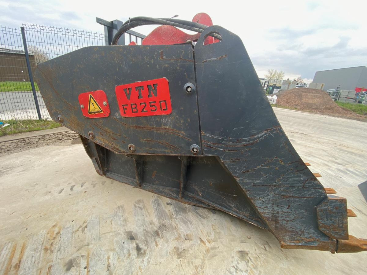 VTN FB 250 - Excavator bucket for Construction machinery: picture 3 VTN FB 250 - Excavator bucket for Construction machinery: picture 3