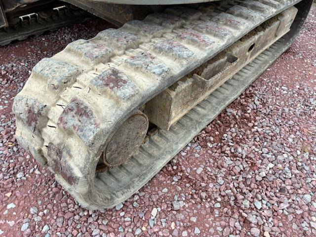 Mini excavator Volvo ECR 88D: picture 16