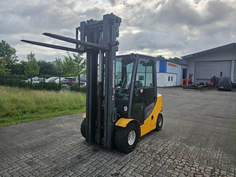 Jungheinrich DFG430S 650DZ - Diesel forklift: picture 2 Jungheinrich DFG430S 650DZ - Diesel forklift: picture 2